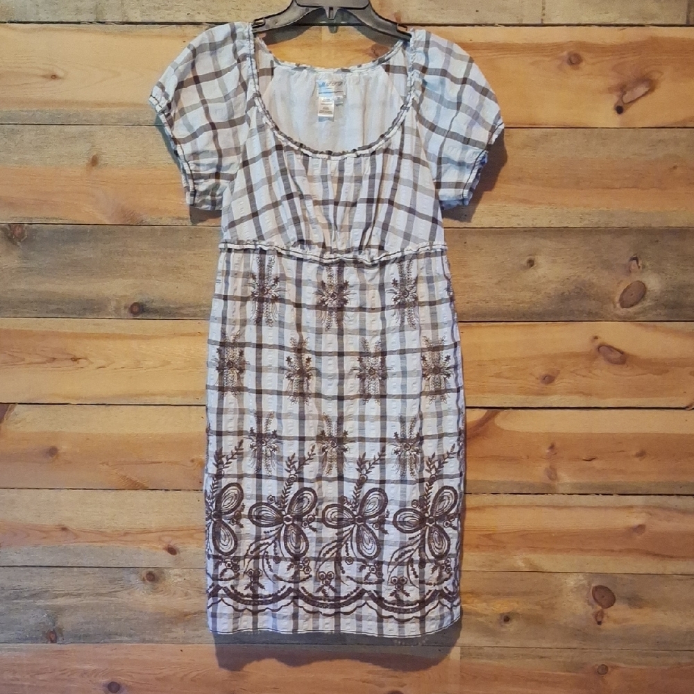 Brown and White Midi Sundress Scoop Neck Short Sleeve